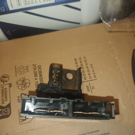 Car Battery connector