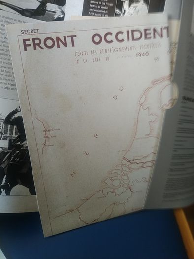Britain At War 1939-1945 - Richard Overy