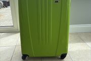 Large extendable hard shell suitcase