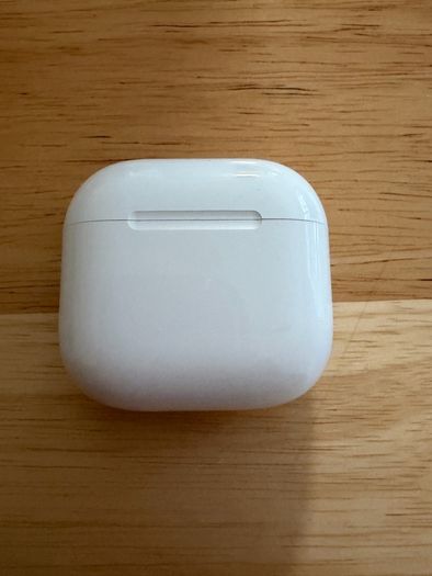 Apple AirPods 4 (ANC)