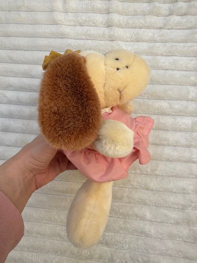 Vintage Henrietta Hound Alton Towers Plush approx. 25 cm. Used Please see photos