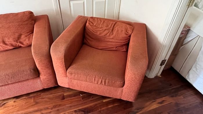 Red Sofa Suite