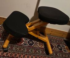 kneeling chair