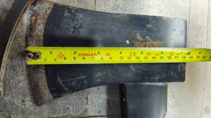 two Axes 3ft