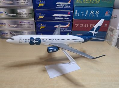 80th Anniversary of Prague Airport 1:200 scale model airplane, Boeing 737-800 aircraft, NEW