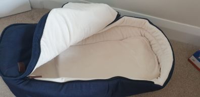 Cocoon snuggy bran new