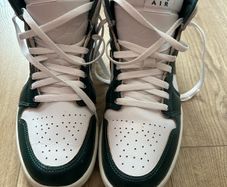 Nike Air Jordan 1