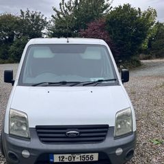 2012 ford transit connect small van