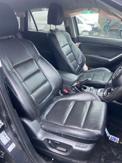 2014 Mazda CX-5 SPORT  Breaking for Parts