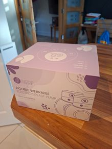 Double wearable electric breast pump