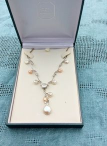 Pearls Pendant