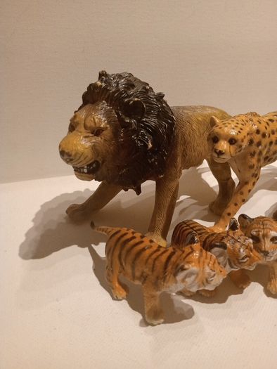Wild Animal Figures Big Cats Vintage ELC