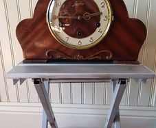 Mantle Clock