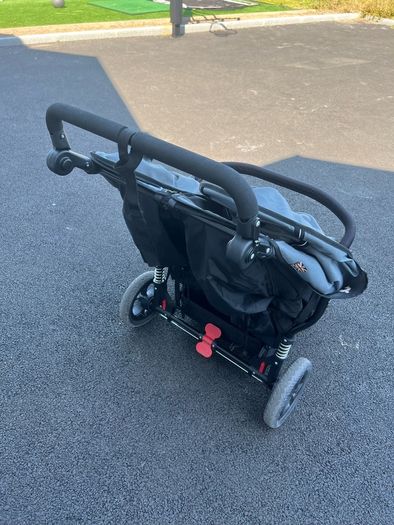 Out n About Nipper Double V4 Excellent Condition