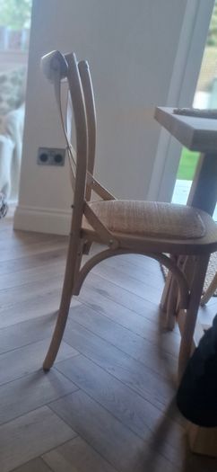 X6 Crossback Natural Kitchen Table Chairs S Alternative excellent condition Currently retailing 1014