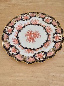 Vintage Royal Crown Derby Scalloped Plate