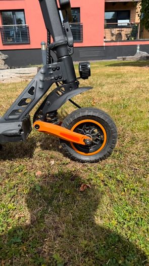 electric scooter
