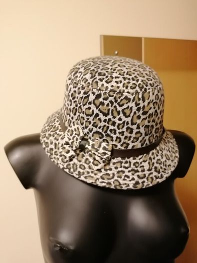 Women's Brown Mix Leopard Print Bucket Hat
