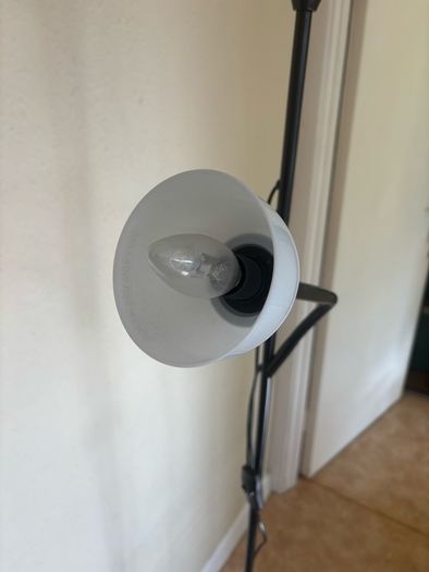 Floor lamp