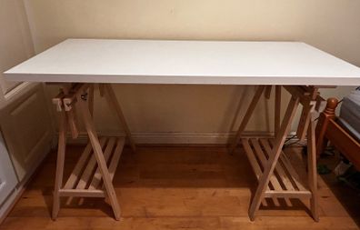 White height adjustable desk