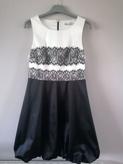 Karen Millen black and white occasion dress Size 12/14