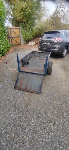 heavy duty small trailer fully breaked