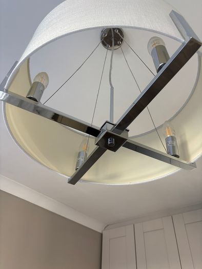 Light fixture
