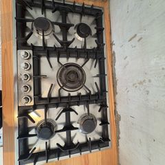 Britannia 90cm 5- burner stainless steel gas hob