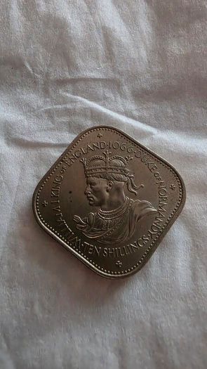 1966 10 shillings guernsey