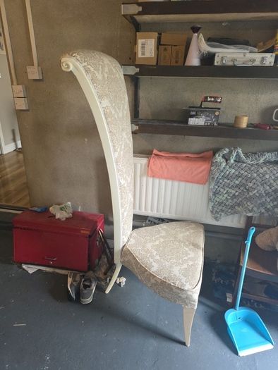 highback chair