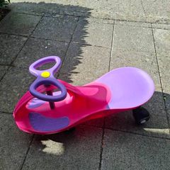 Pink and Purple wiggle car