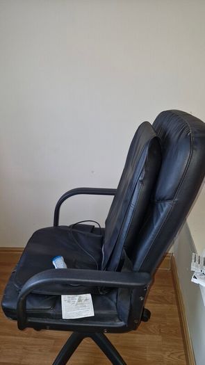 office chair with back massager