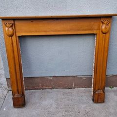 Fire place surround