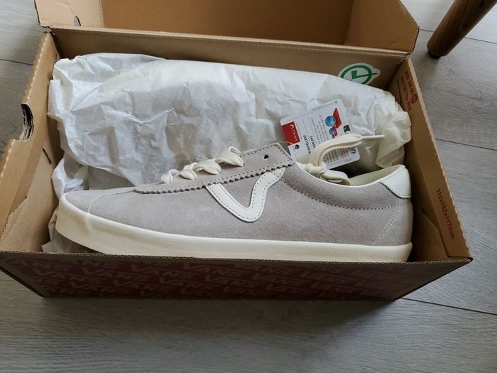 Men's shoes