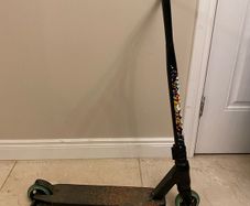 Mongoose Stunt Scooter