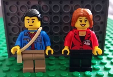 Lego City 60051 train set  minifigures