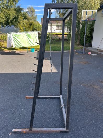 squat rack