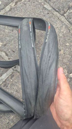 schwalbe pro one tyres tubeless ready. 700x25