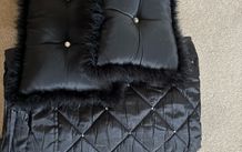 Cushion &amp; Blanket