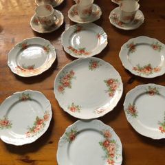 19 piece china
