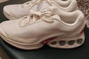 Nike size 4 perfect immaculate were 120