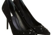GUESS FLPAD4SUE08 high heels courts shoes nlack suede with metal studs RRP 150e 4.5 UK NEW &amp; BOXED bank holiday sale
