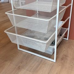 Storage drawers