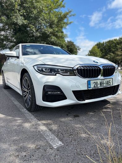 BMW 3-series 330e M-sport Auto
