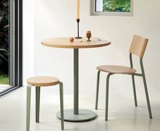 Tiptoe MOKA bistro table - solid oak