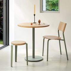 Tiptoe MOKA bistro table - solid oak