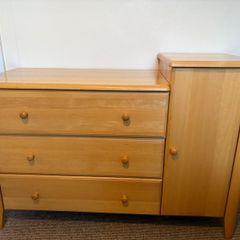 Wardrobe/Chest Drawer