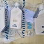 Collection of 7 porcelain miniature KLM Delft Blue houses Image 7