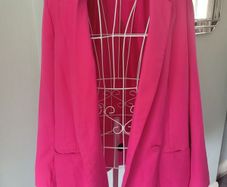 hot pink H&M blazer
