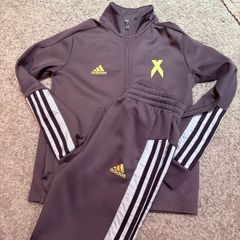 Adidas Boys  tracksuit 9-10